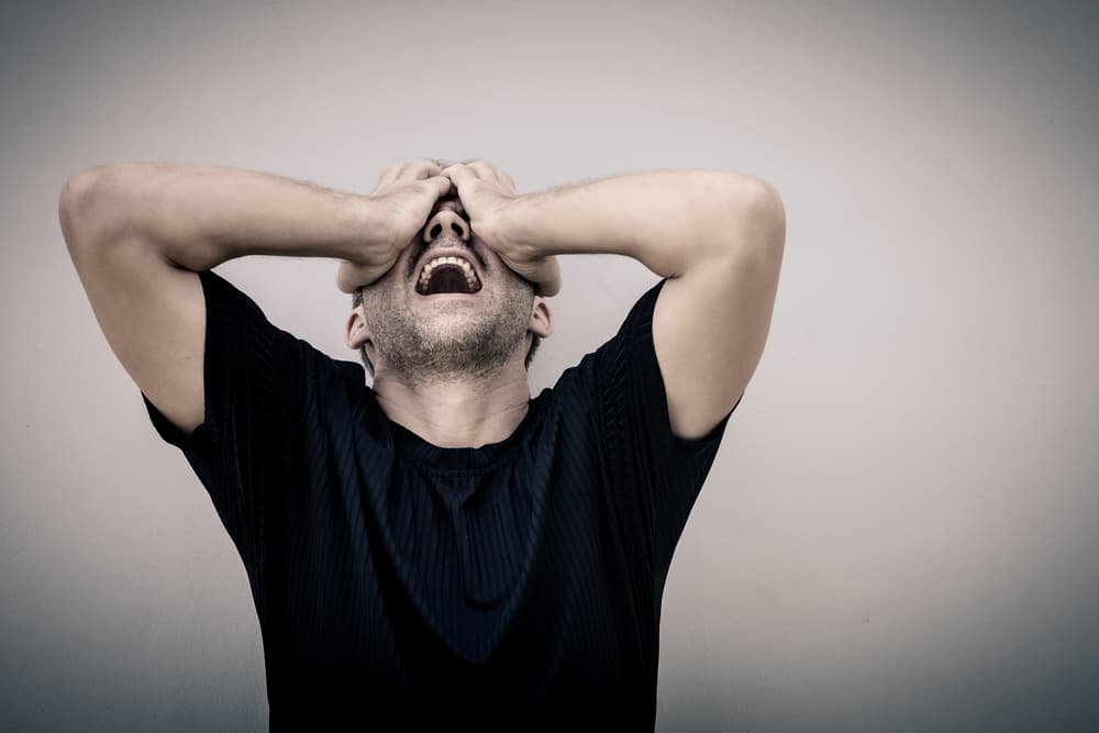 <b>PISCIS</b>
<br>Son demasiado sensibles pero tampoco se enfadan por tonterías. Se encienden cuando alguien les hace daño deliberadamente, pero no les gusta guardar rencor ni cargas emocionales innecesarias. Sin embargo, pedirán tiempo para estar en armonía, sanar heridas y encontrar el perdón.