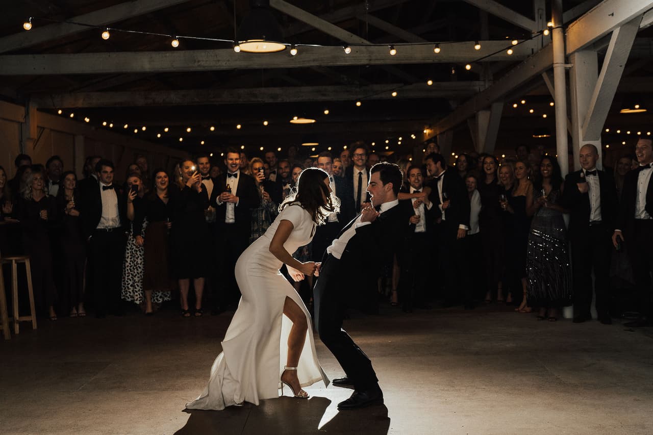 La extravagante danza de los novios mantiene el interés total de los invitados a la fiesta. Fue finalista en la categoría ‘pista de baile’.