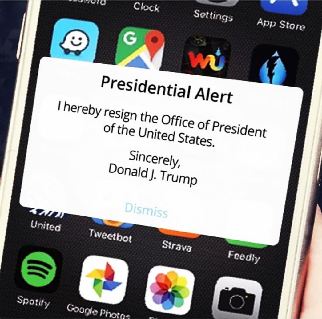 "Por la presente renuncio al cargo de Presidente de los Estados Unidos. Sinceramente, Donald J. Trump".