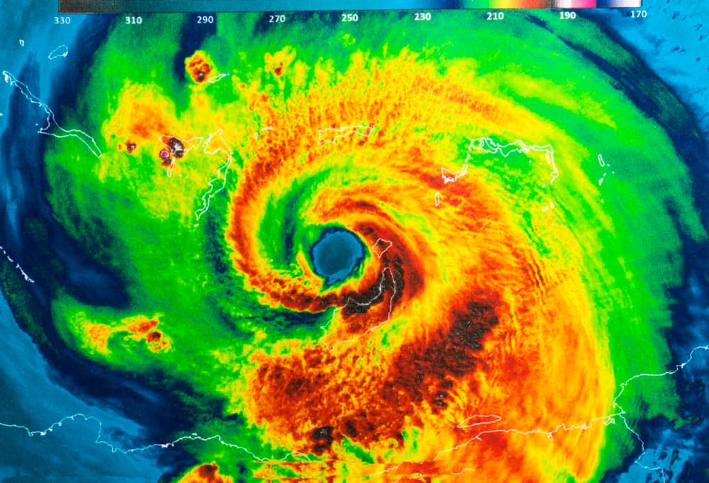 También habría fuertes temporadas de huracanes que dejen inundación y caos a su paso, algo que lamentablemente se ha cumplido cada año en varias regiones del mundo.