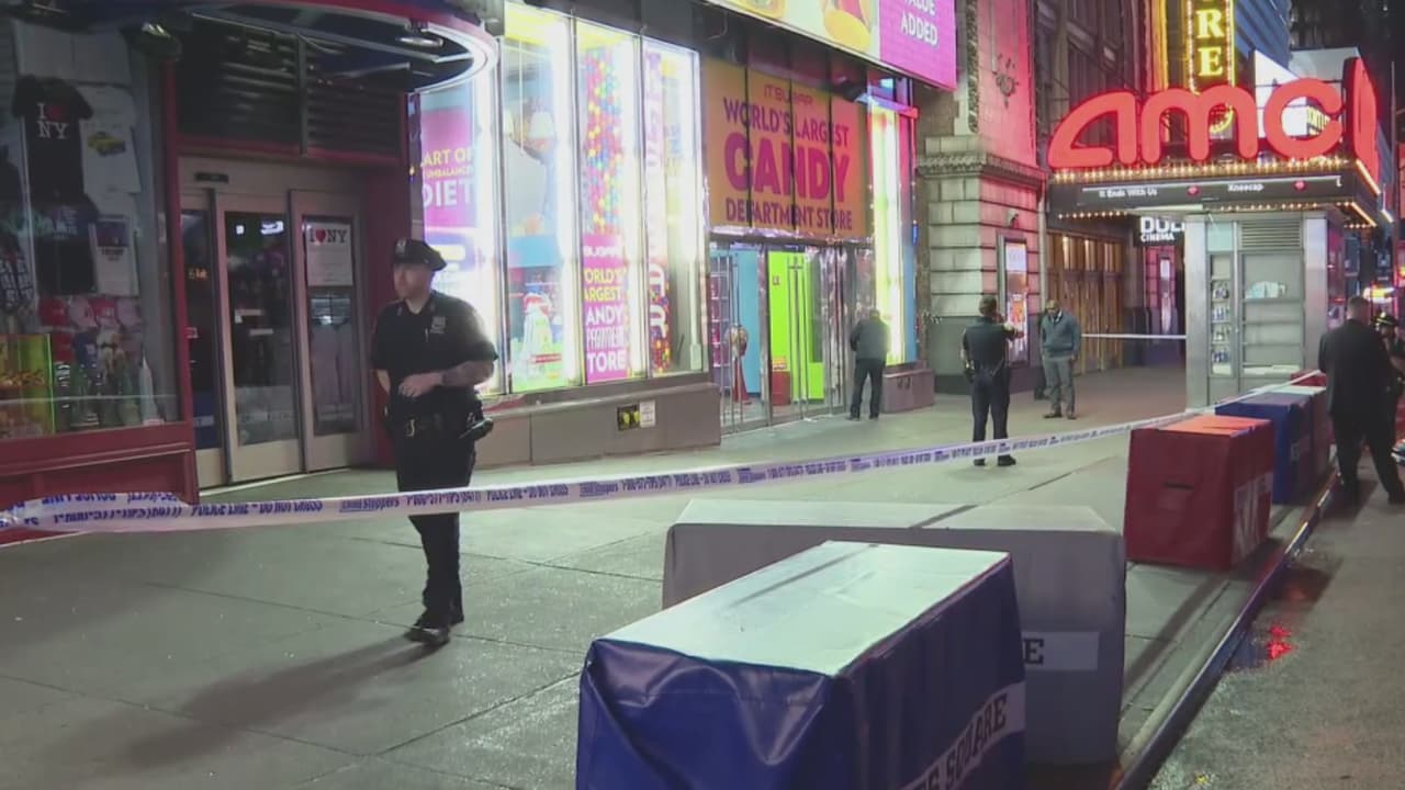 Hombre resulta herido de bala tras un presunto intento de asalto en Times Square