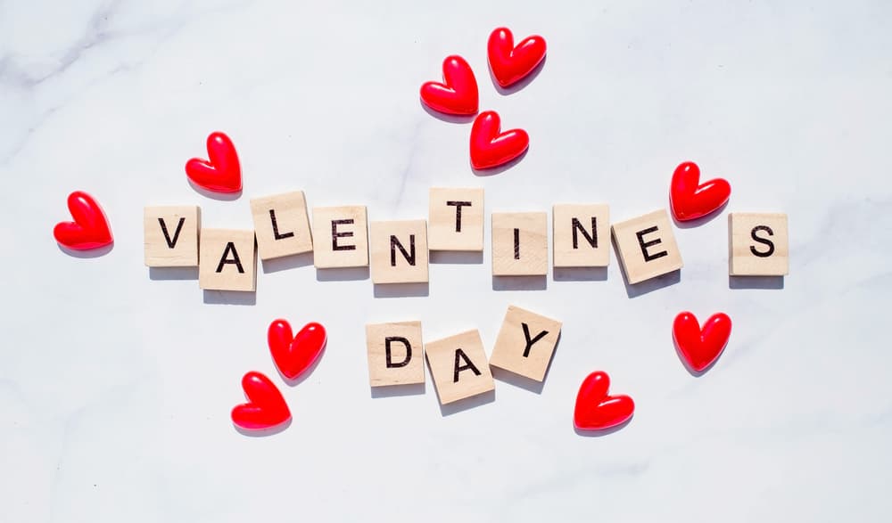 Son los tres sueños del amor que espero que haga que tu día, catorce de febrero, sea inolvidable. Ya sabes, ¿cuáles son? Ojalá lo sueñes de la manera adecuada.
