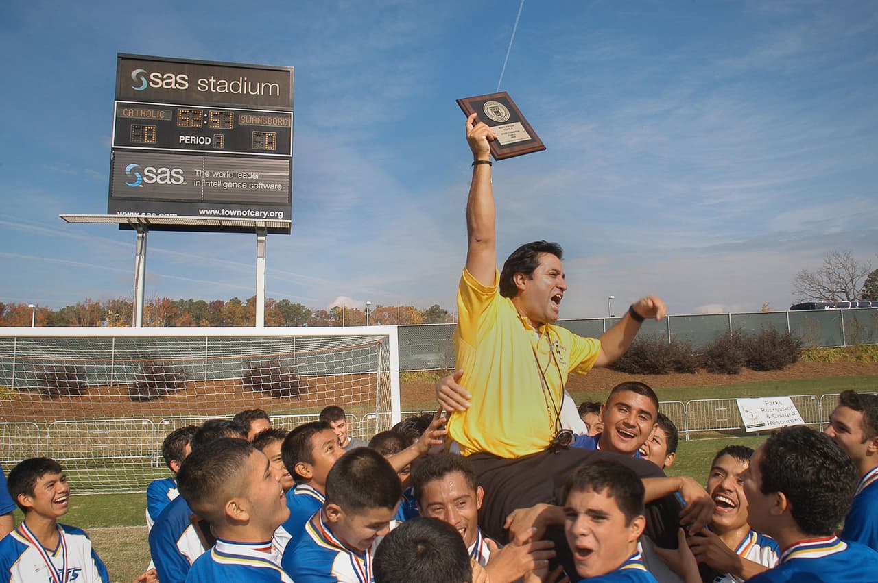 El nuevo sur empezó con un equipo de fútbol en Siler City: estos son los hispanos que Clinton necesita para hacer demócrata Carolina del Norte