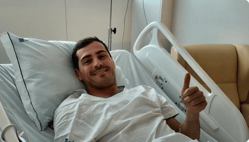 Sí, los atletas como Iker Casillas también sufren de infartos. Te explicamos por qué