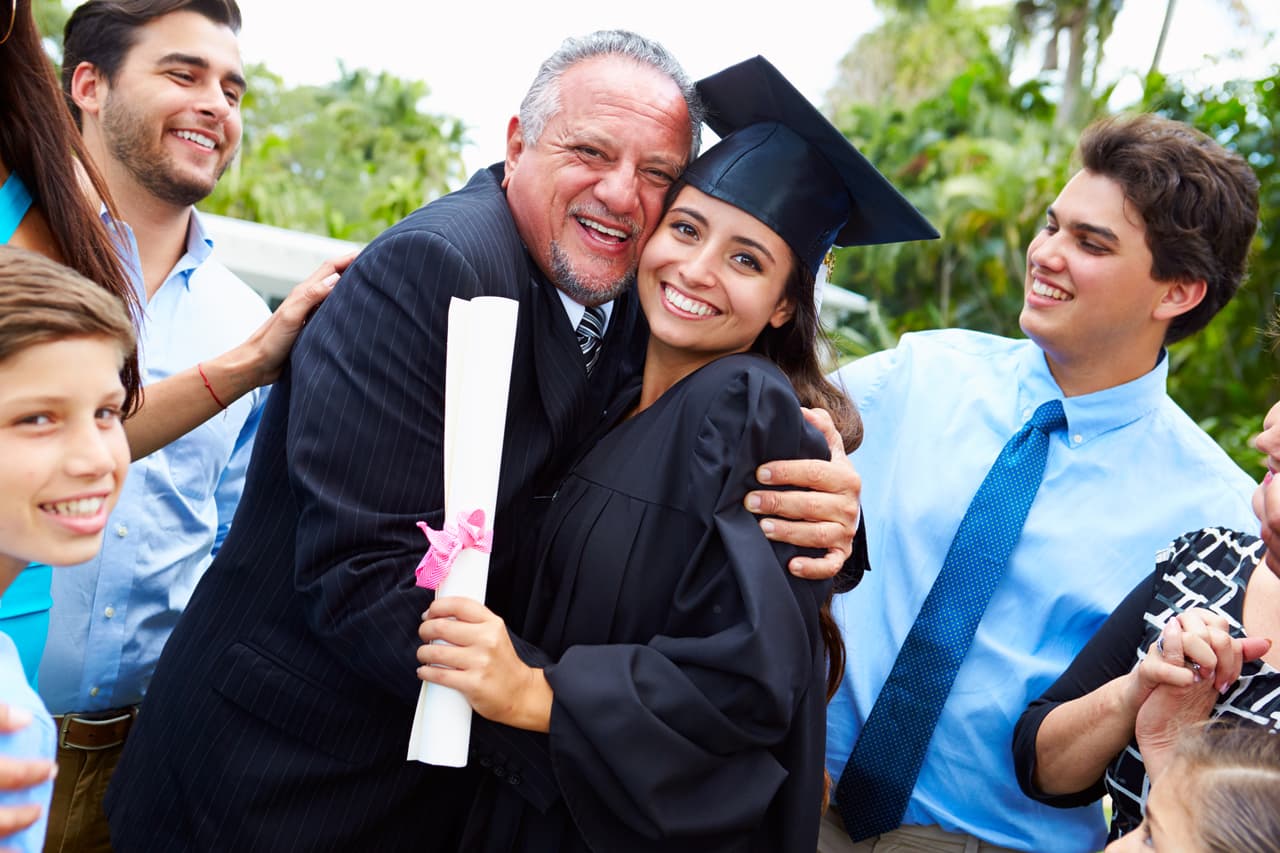 Aún en tiempos difíciles obtener un título universitario tiene muchas ventajas
