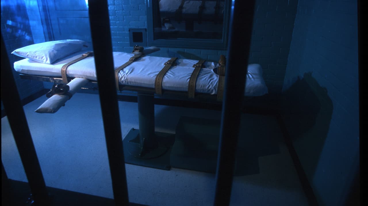Según el Departamento de Justicia Criminal de Texas, 
<b>los reos pasan poco más de 11 años en el corredor de la muerte de distintas prisiones estatales antes de ser trasladados y ejecutados en Huntsville.</b> La 
<a href="https://www.univision.com/noticias/justicia/errores-judiciales-melissa-lucio-pabellon-muerte-clemencia">hispana Melissa Lucio,</a> cuya ejecución está programada para el 27 de abril de 2022, tiene más de 14 años en el corredor de la muerte de la Mountain View Unit, en Gatesville, Texas. Si el proceso no es frenado por el gobernador de Texas, Greg Abbott, podría convertirse en 
<b>la primera mujer latina en ser ejecutada en el estado.</b>