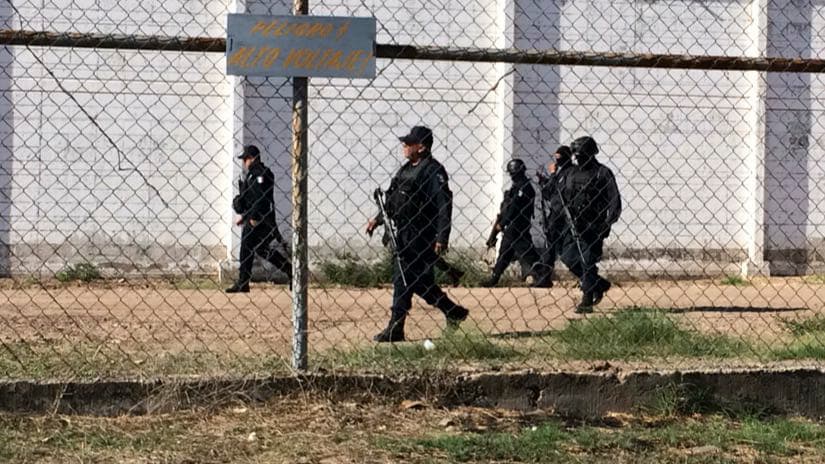 Al menos 29 reos escapan por un túnel de una cárcel de Tamaulipas 