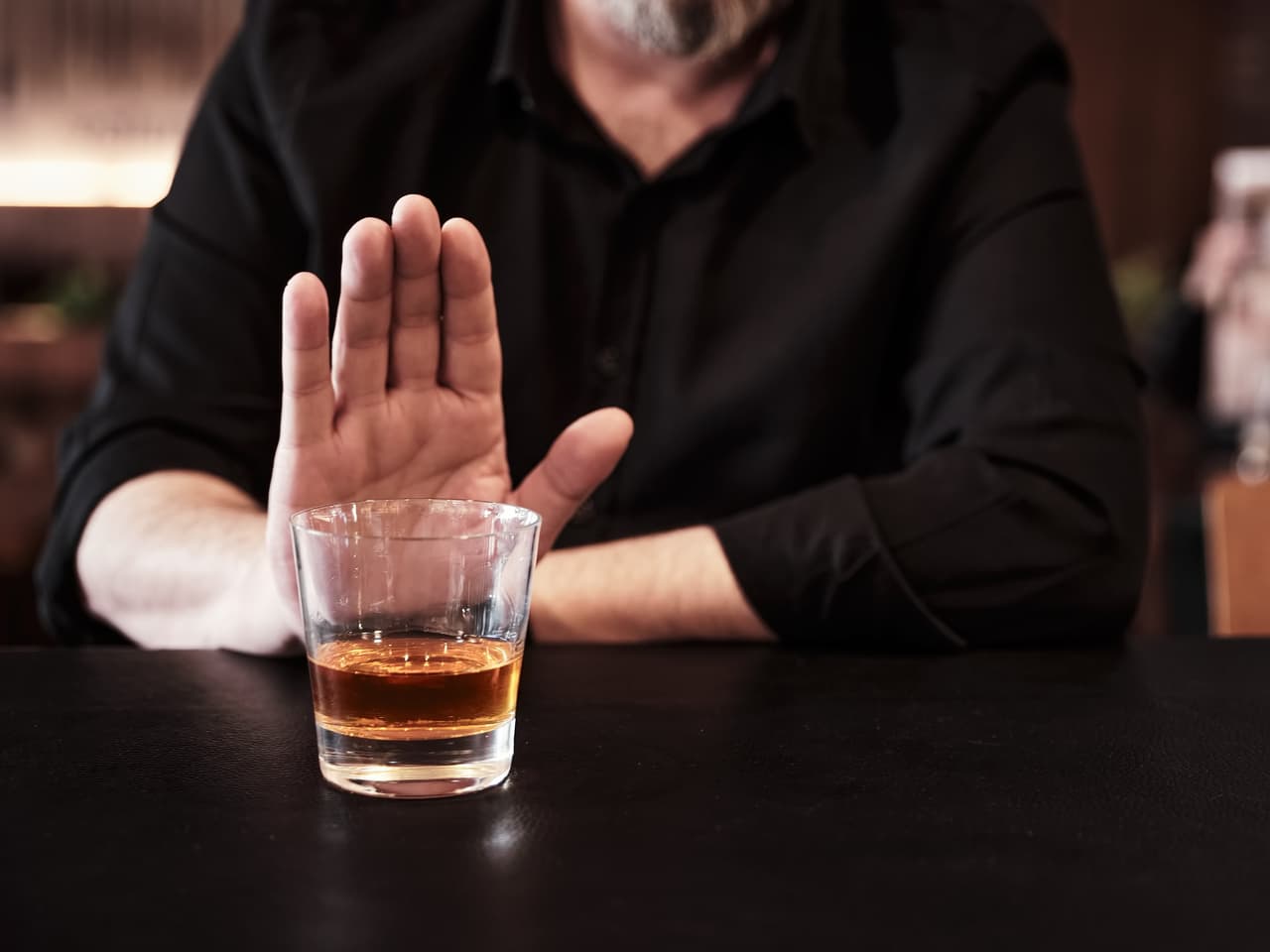 <h2 class="cms-H2-H2">Moderar el consumo del alcohol</h2>
<br>
<br>Los investigadores señalan que otro importante factor es la reducción del consumo del alcohol o, idealmente, evitarlo por completo, como lo recomendó 
<a href="https://www.univision.com/noticias/salud/copa-alcohol-canada">un estudio canadiense publicado a principios de este año</a>. 
<br>