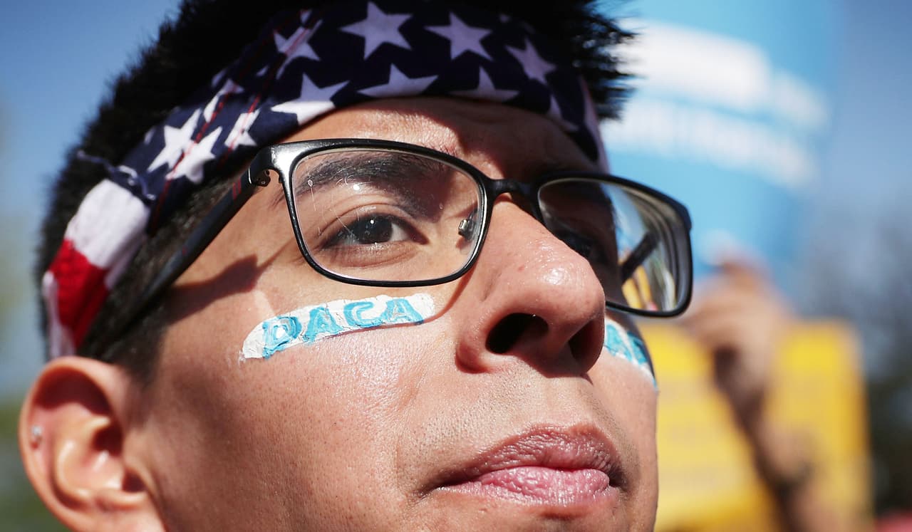 Texas Attorney General urges Trump to eliminate DACA, threatens lawsuit