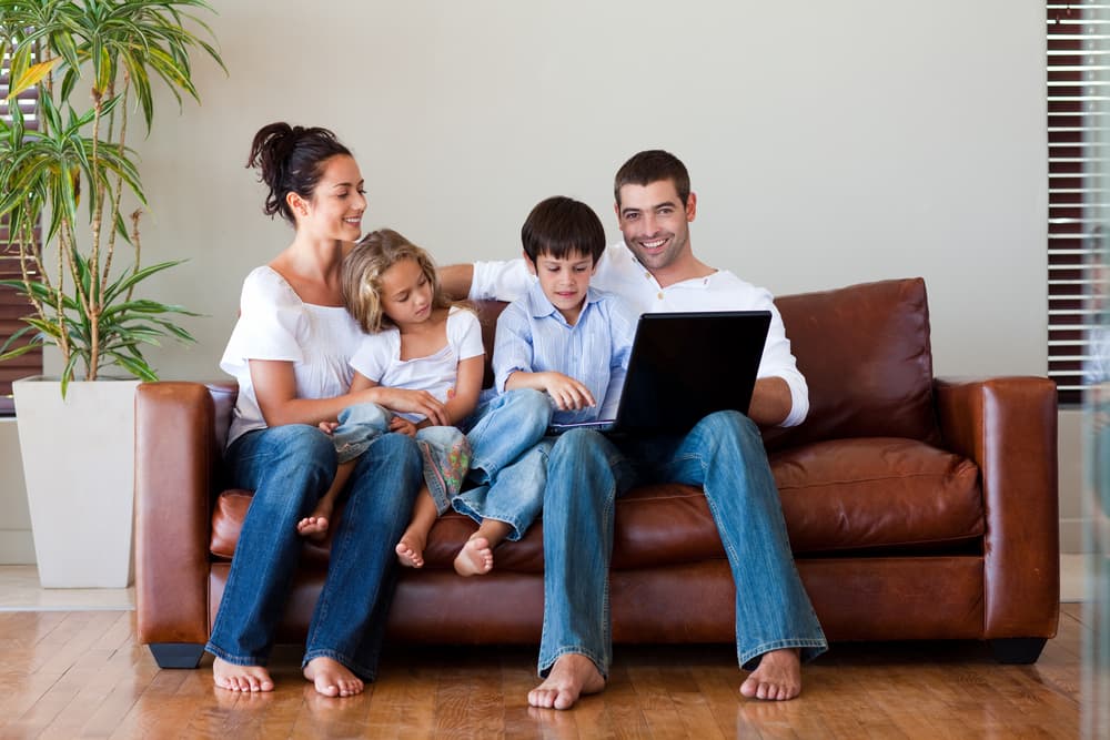 Dicen los expertos en finanzas que hay un crédito que muchos padres de familia desconocen, 
<b>lo que les puede salir caro. </b>
<br>