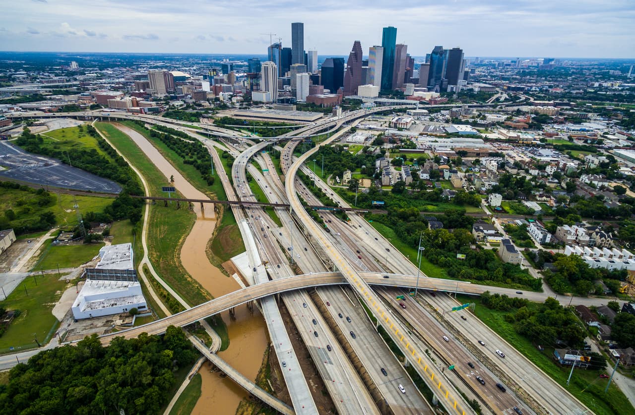 En el octavo lugar está Houston, Texas, con 18,666 nuevos residentes.