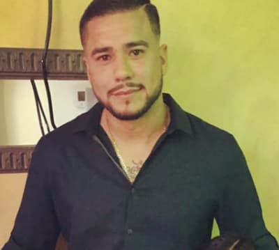 <h3 class="cms-H3-H3">Marco Antonio Garay</h3>
<br>
<br>Durante la madrugada del 20 de enero de 2019, Garay
<b> disparó y asesinó a un hombre </b>con el que tuvo un altercado verbal en una fiesta dentro de una residencia en Bellflower, California.
<br>
<br>El FBI apuntó que 
<b>el fugitivo tiene vínculos con las áreas de Rosarito y Culiacán, dentro del estado mexicano de Sinaloa.</b>
<br>
<br>
<br>