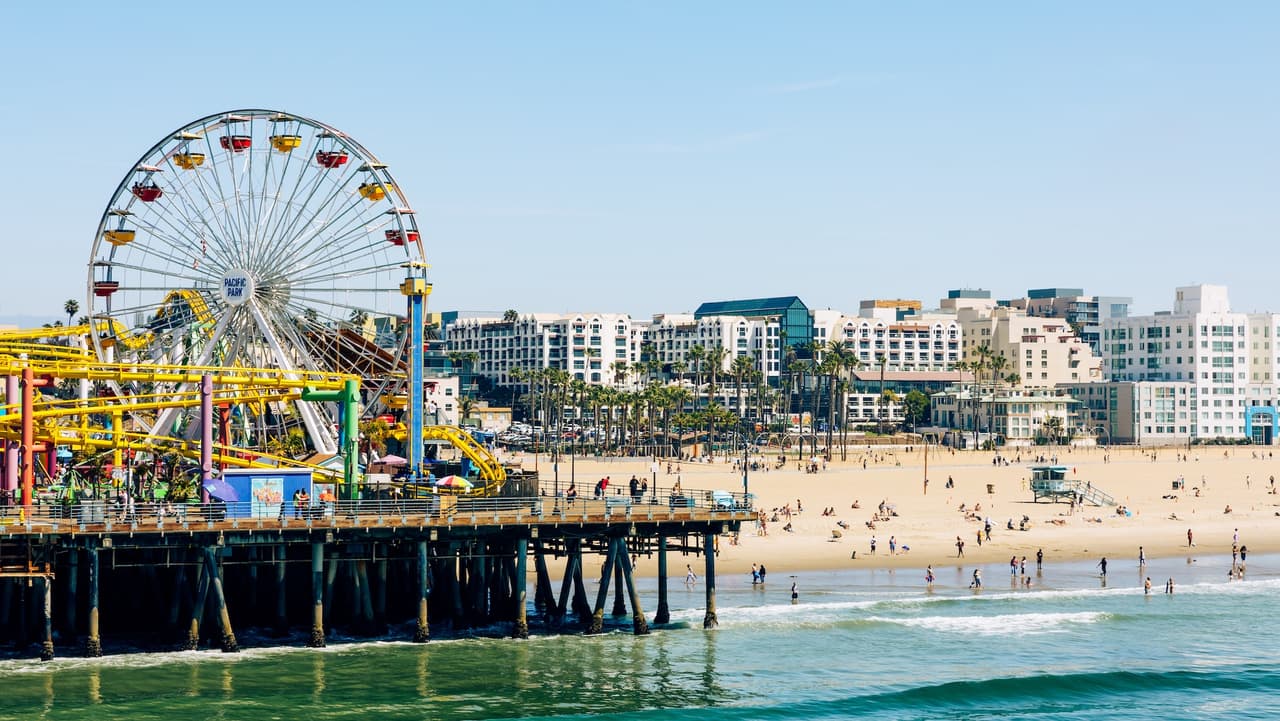 Advertencia: Autoridades detectan altos niveles de bacterias en playas del condado de Los Ángeles