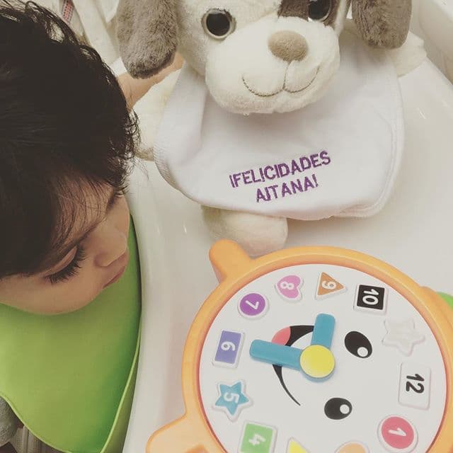 Disfruta de las imágenes más encantadoras de Aitana, la hija de Eugenio y Alessandra.