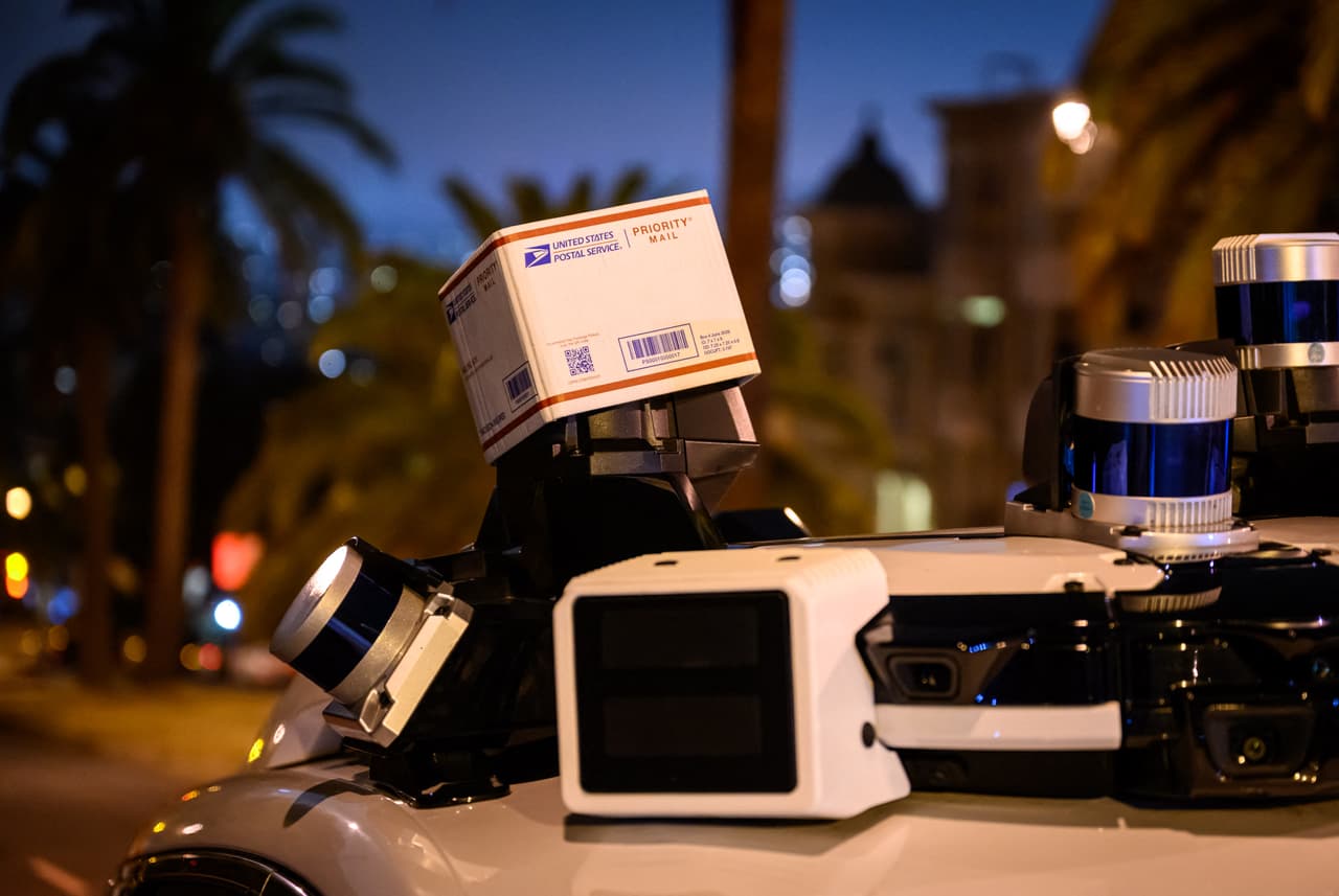 El peatón en cuestión había sido 
<b>atropellado por un automóvil en la intersección de las calles Harrison y 7th en San Francisco. </b>Lamentablemente, a pesar de los esfuerzos del personal médico, 
<b>la víctima no pudo sobrevivir y falleció </b>poco después de su llegada al hospital.
<br>