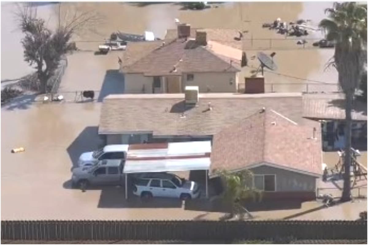 Riverkern, las áreas bajas de Kernville, Tillie Creek, Wofford Heights, Cane Peak Court, McFarland y Pond, las órdenes de evacuación se mantienen activas.