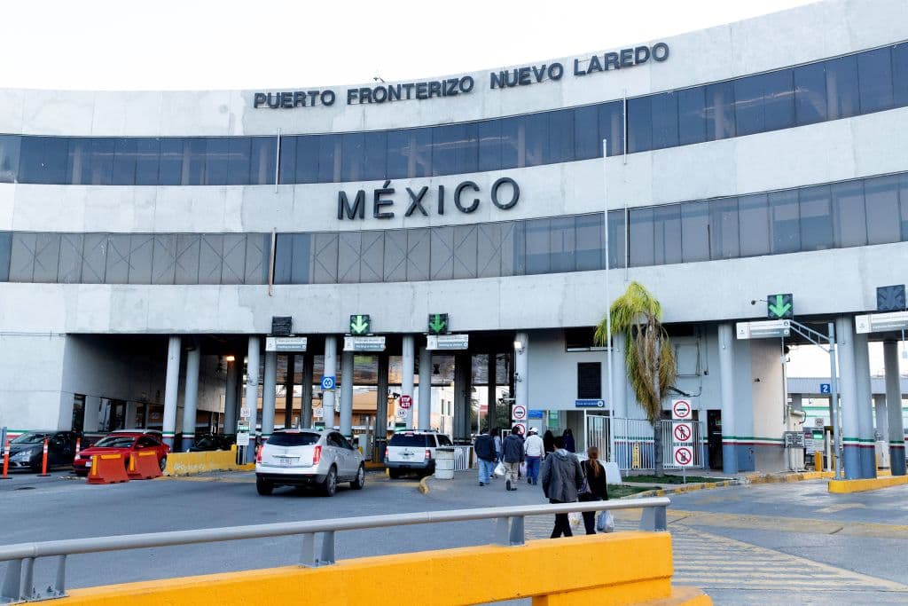 Un estadounidense es condenado a 6 años de cárcel por intentar pasar municiones a México