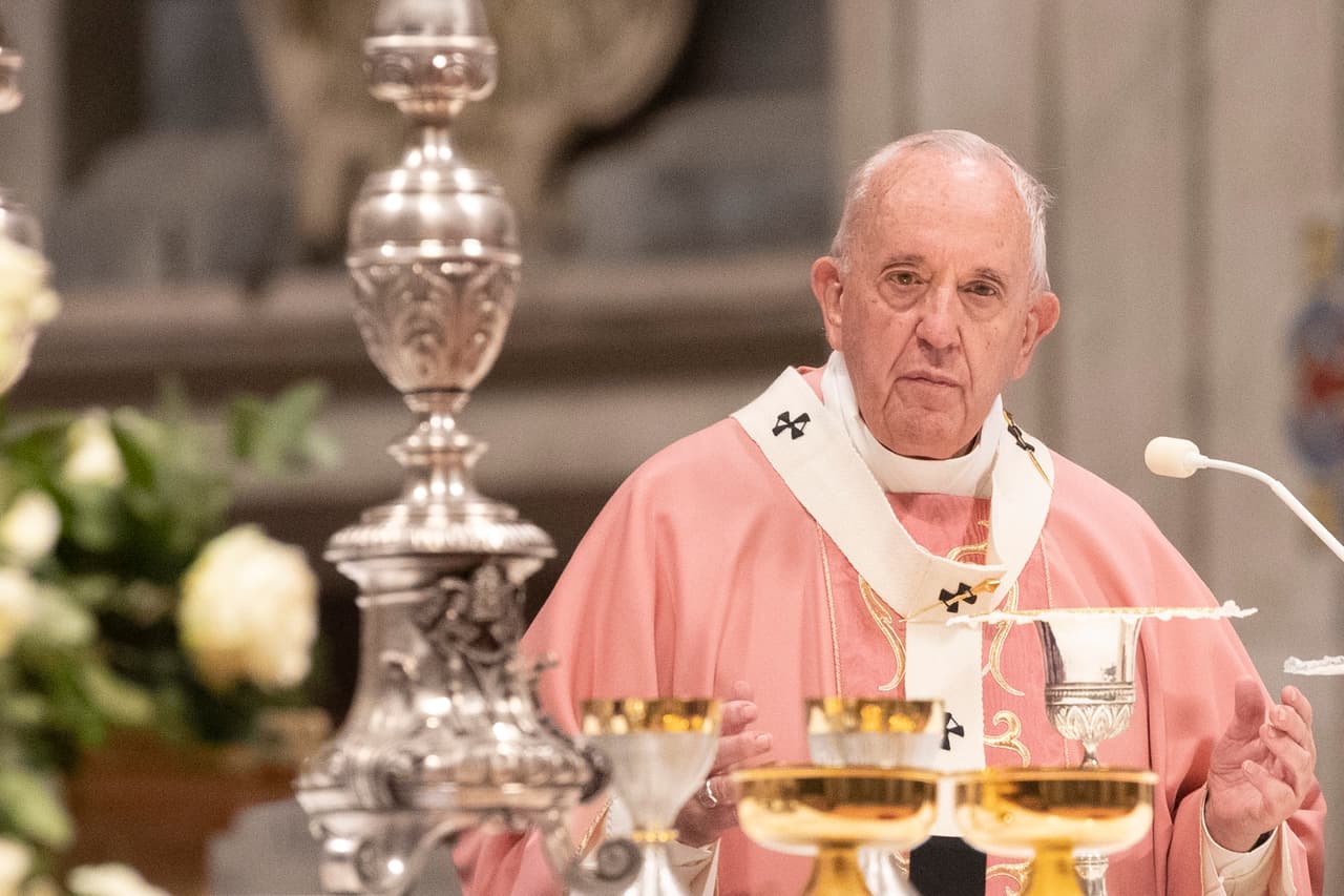 El papa Francisco abolió el "secreto pontificio" sobre abusos sexuales