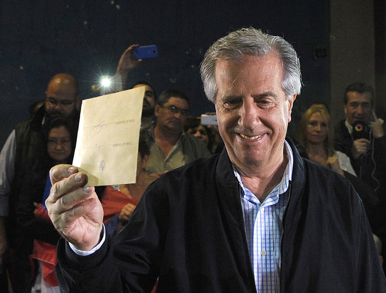 <b>Tabaré Vázquez, 80 años</b>. Fue el primer presidente socialista de Uruguay, estuvo dos mandatos en el poder. Falleció el 6 de diciembre de cáncer.