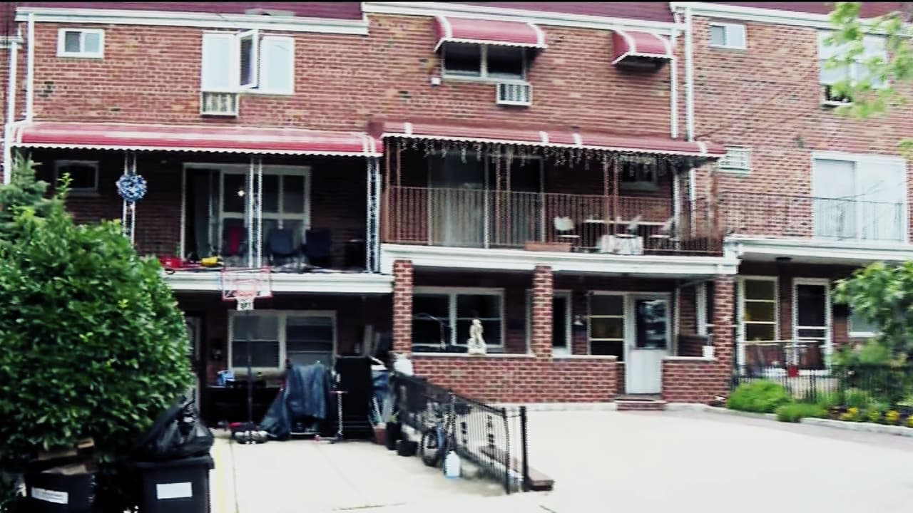 Niño de 1 año cae desde un balcón en Queens: esto se sabe de la salud del pequeño