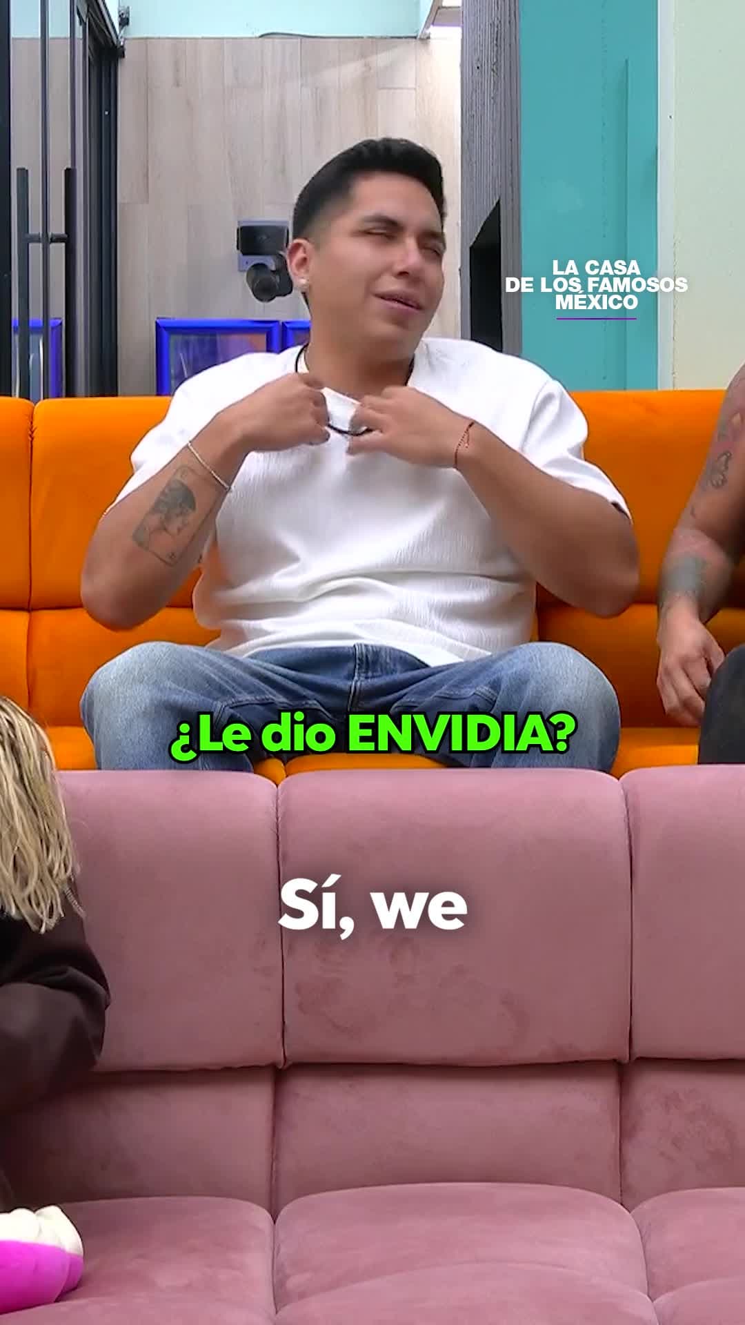 Ese está ENOJADO porque no le dieron una CENA con Flor