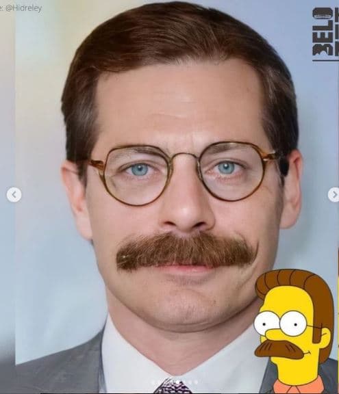<b>Ned Flanders</b>
<br>Y es que gracias a su trabajo notó que la inteligencia artificial ha hecho que casi todo sea posible, claro que para ello debe de invertir muchísimo tiempo.