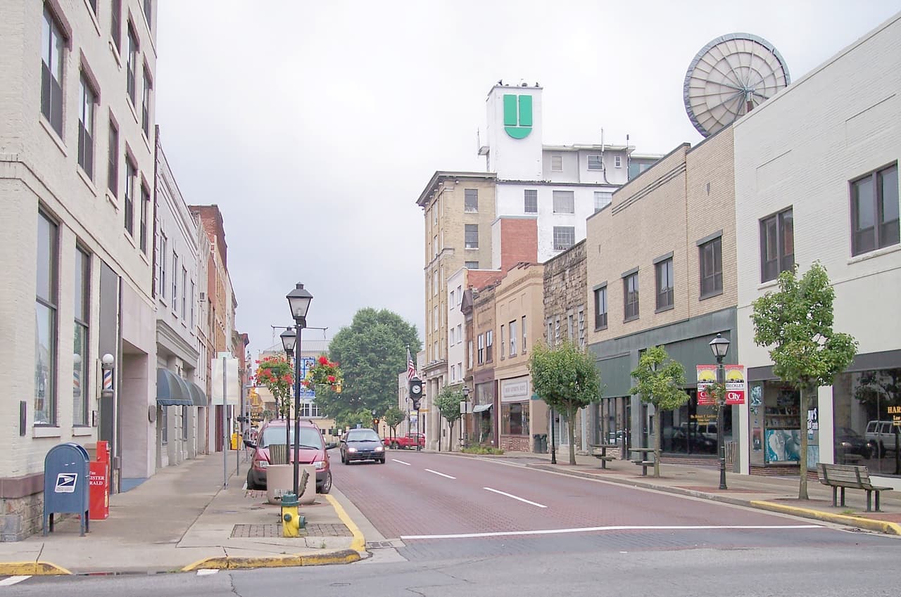 <b>Puesto 36. Beckley, Virginia Occidental. Tasa de pobreza: 20.2% (estado: 17,8%). </b>Ingreso medio por hogar: 39,695 dólares (estado: 44,061). Valor medio de la vivienda: 114,300 dólares (estado: 111,600). Población: 16,963.