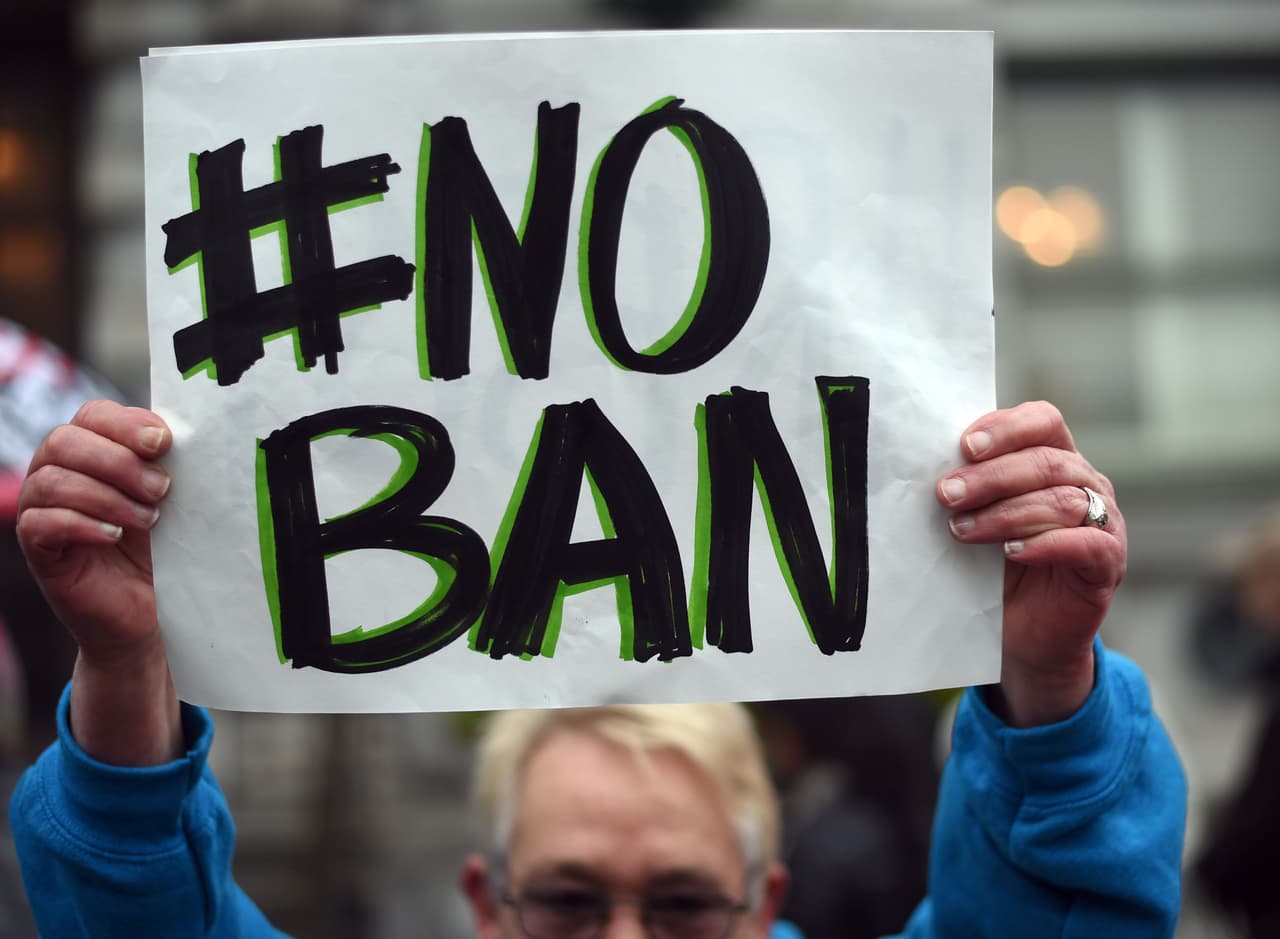 Un panel de tres jueces escuchó los argumentos orales y decidirá el futuro de la orden ejecutiva firmada por Trump.