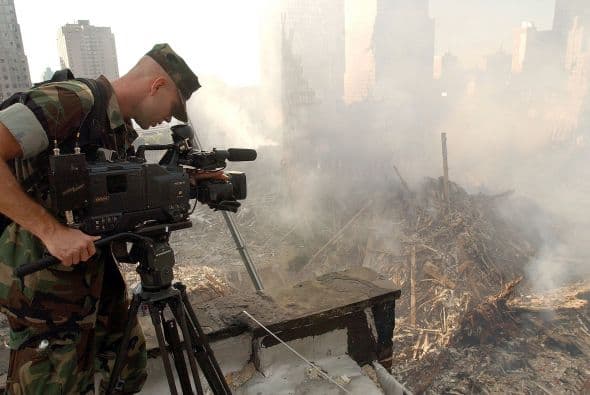 Se estima que el costo estimado de la devastación al sitio del WTC, incluidos los daños a los edificios circundantes, la infraestructura y las instalaciones del metro, 
<a href="https://www.cnn.com/2013/07/27/us/september-11-anniversary-fast-facts/index.html" target="_blank">f<b>ue de 60 mil millones de dólares. </b></a>