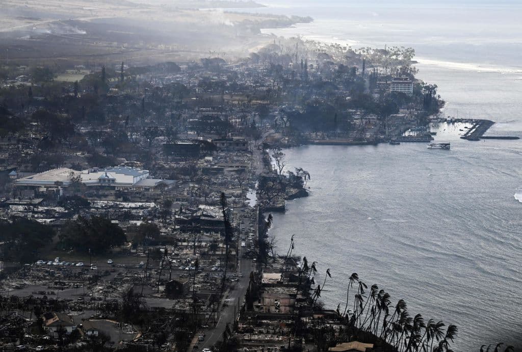 "Es como un apocalipsis": 4 preguntas para entender por qué los incendios de Hawaii son tan devastadores y mortíferos
