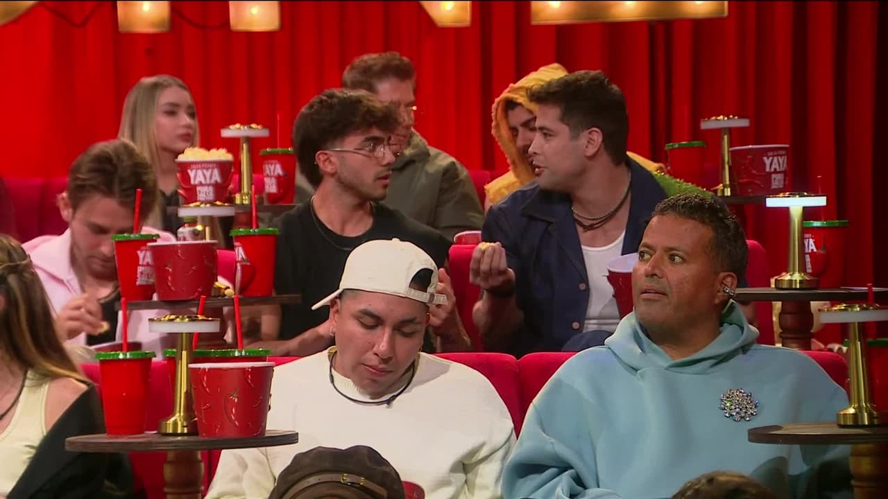Fede Vigevani enfrenta a Moisés Peñaloza tras lo ocurrido en la función de cine
