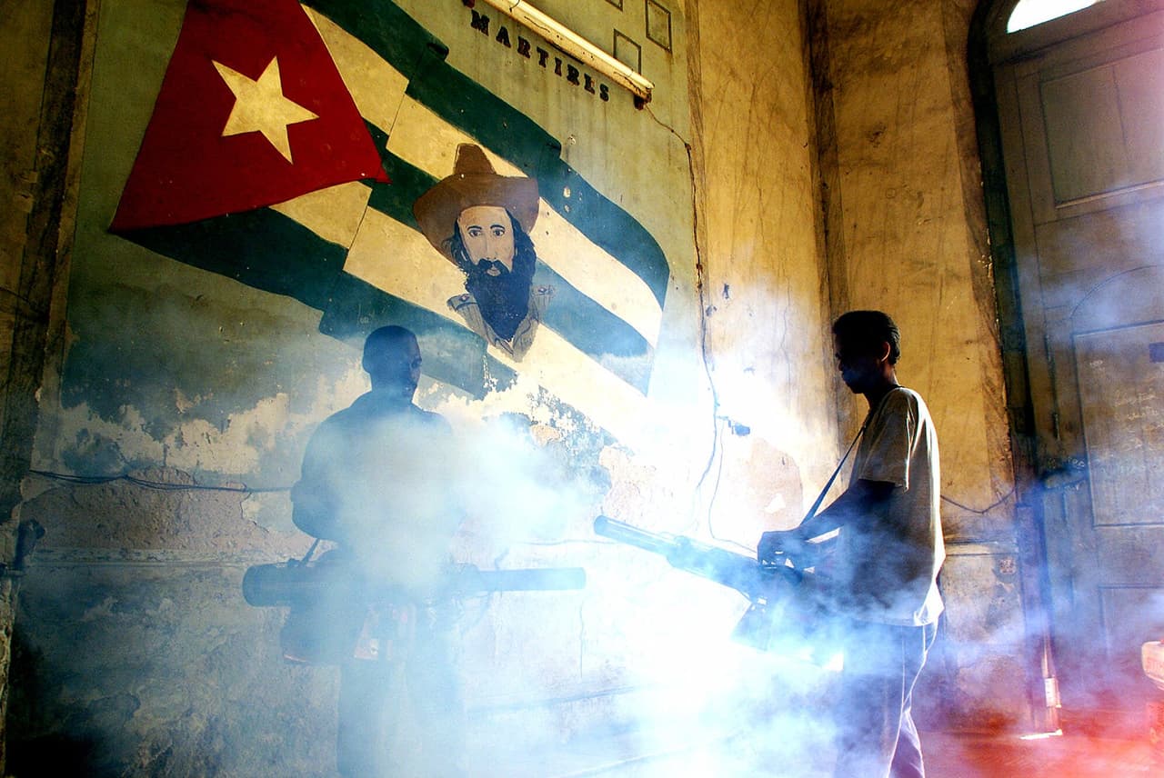 Pesticidas y no 'ataques sónicos': un estudio sugiere otra causa para la misteriosa enfermedad de diplomáticos en Cuba