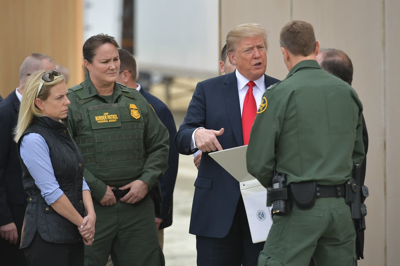 El cierre del gobierno vuelve a ser posible: demócratas rechazan de nuevo el muro de Trump