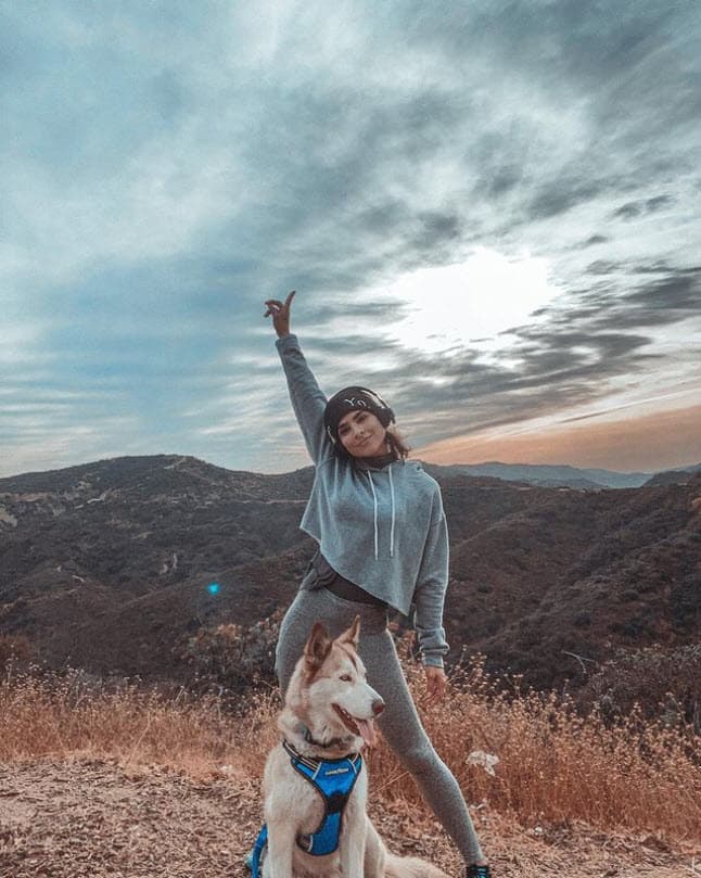 "Lo único que les pido es que 
<b>no busquen ejemplos en las redes</b> y menos ejemplos físicos, eso no los va a llevar a ningún lado bueno, y se los digo por (que) aunque no lo crean los quiero", les solicitó a sus detractores.
<br>