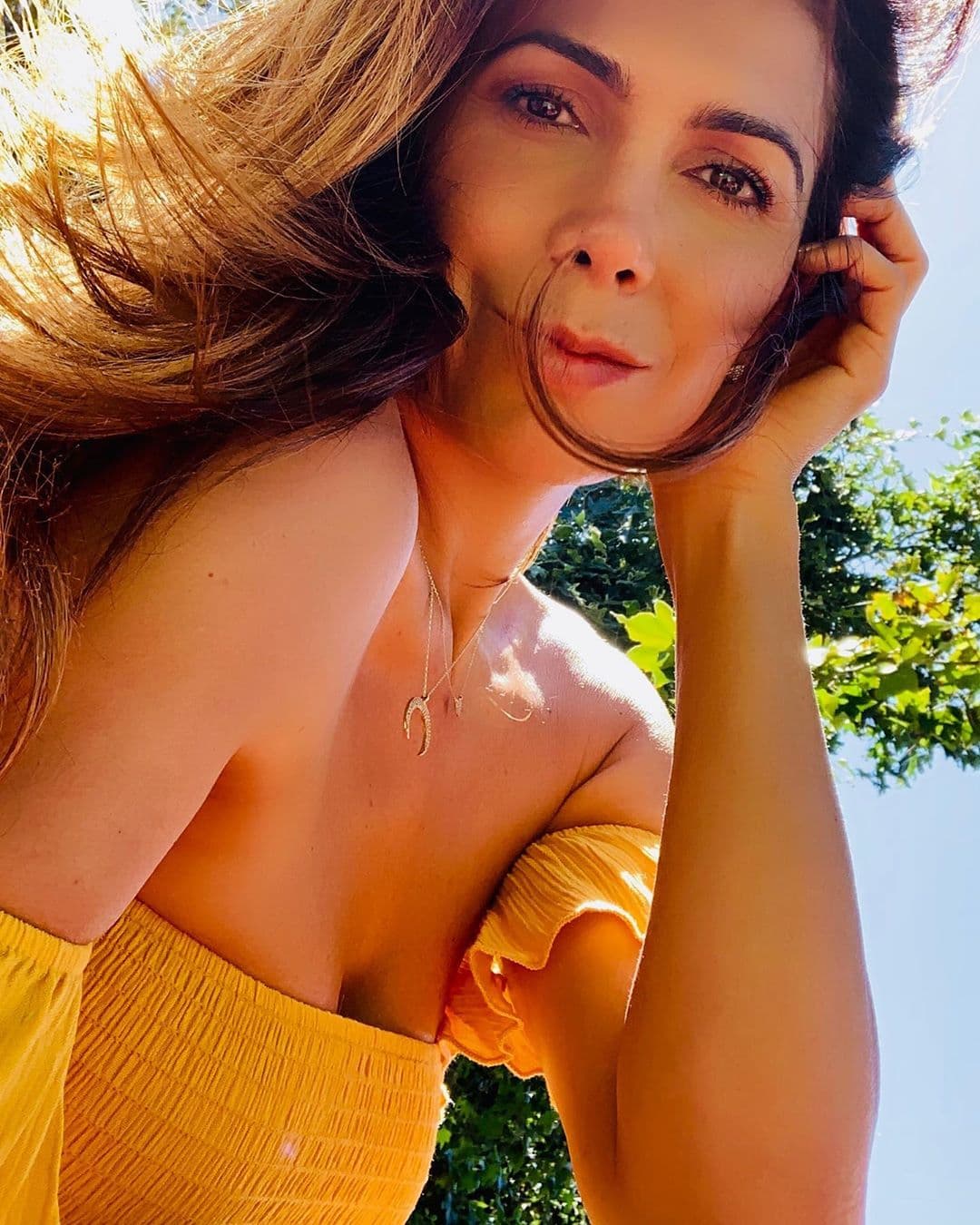 Dos semanas después, estuvo como invitada en el show digital 
<b>El Break de las 7</b> con Chiquinquirá Delgado y ahí volvió a decir que por "respeto" no quería ahondar en el asunto. 
<br>