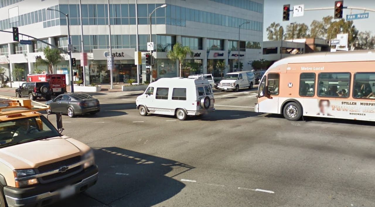 <b>4.- Panorama City</b>
<br>El cruce entre el bulevar Van Nuys y Roscoe.
<br>
