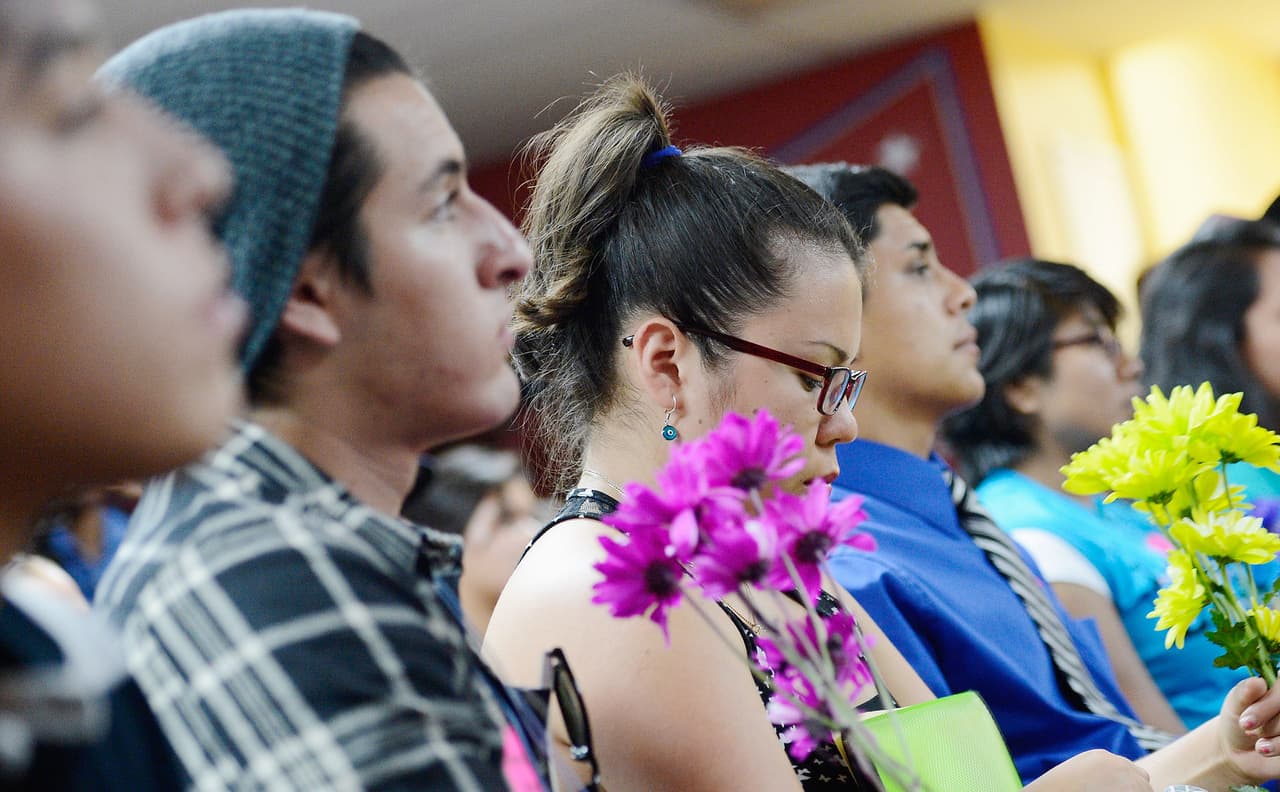 Dreamers aplauden que la Corte Suprema mantenga DACA vivo pero exigen solución permanente