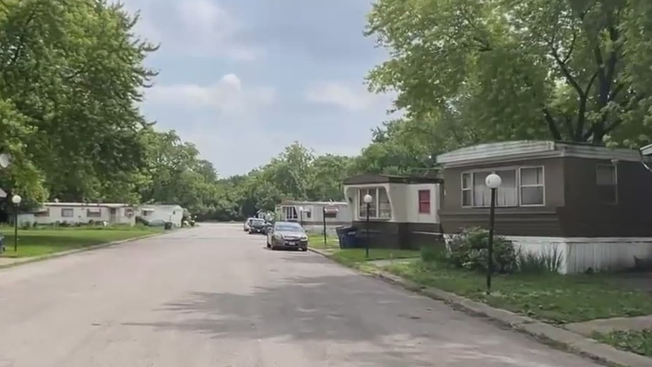 Blue Island termina permiso de operación a administradores de un parque de casas móviles