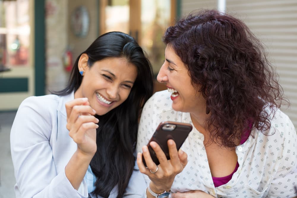 Acuérdate que siempre son dulces, sobre todo cuando te encuentras alguien del pasado que fue importante para ti dejó de serlo por cuestiones ajenas a tu voluntad. Todo esto se resuelve en este mes del amor y la amistad.
<br>
