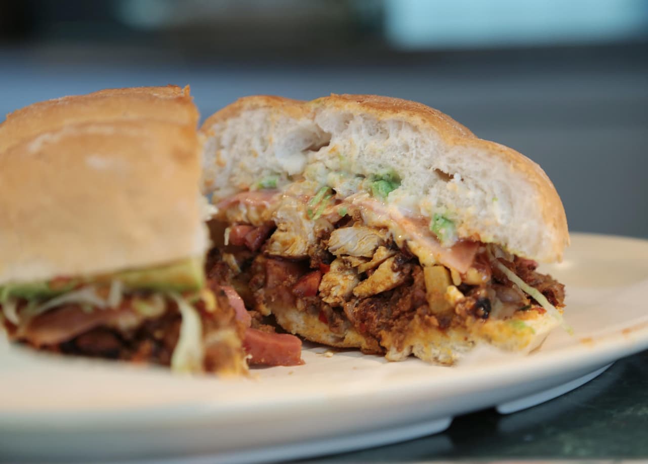 Básicos de comida mexicana: ¿qué es una torta?