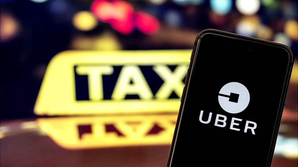 <b>¿Necesito usar una máscara en mi Uber?</b> No. No se requieren máscaras cuando se usa Uber.
<br>
<br>