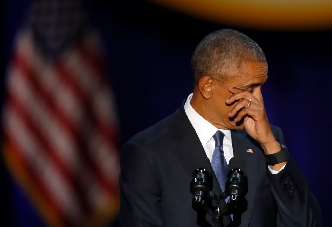 El EEUU postracial "nunca fue realista", dijo Barack Obama en su último y emocional discurso como presidente
