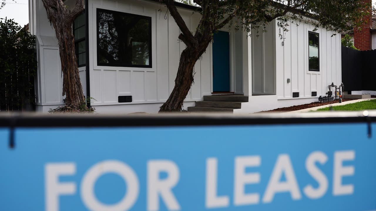 El HACLA, el departamento de servicios de vivienda en Los Ángeles, abrió las inscripciones para participar en la lotería de la Sección 8. Esta es la primera vez que lo hacen en 5 años.