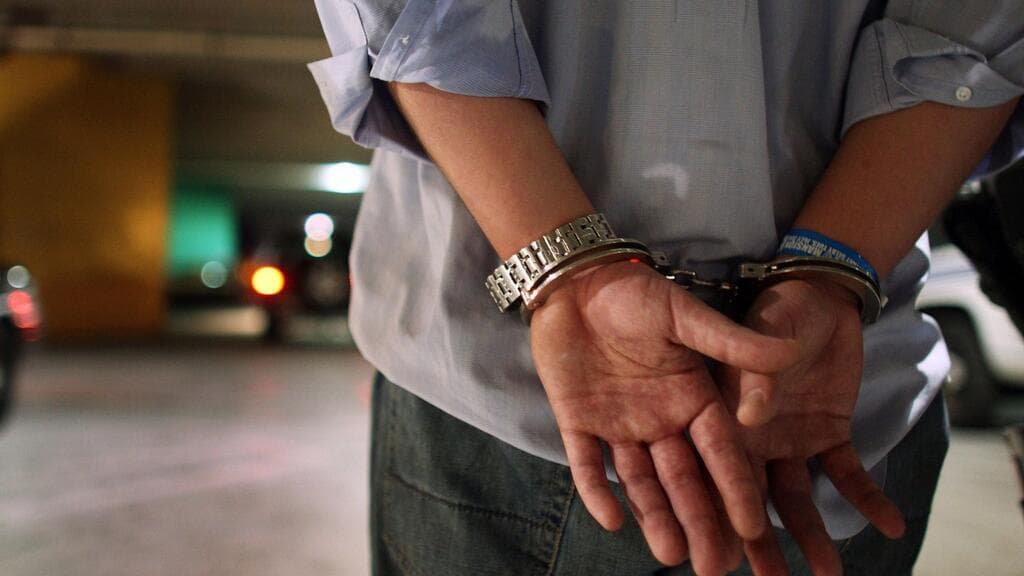 Reportan arrestos de inmigrantes por parte de ICE en tribunales del sur de California