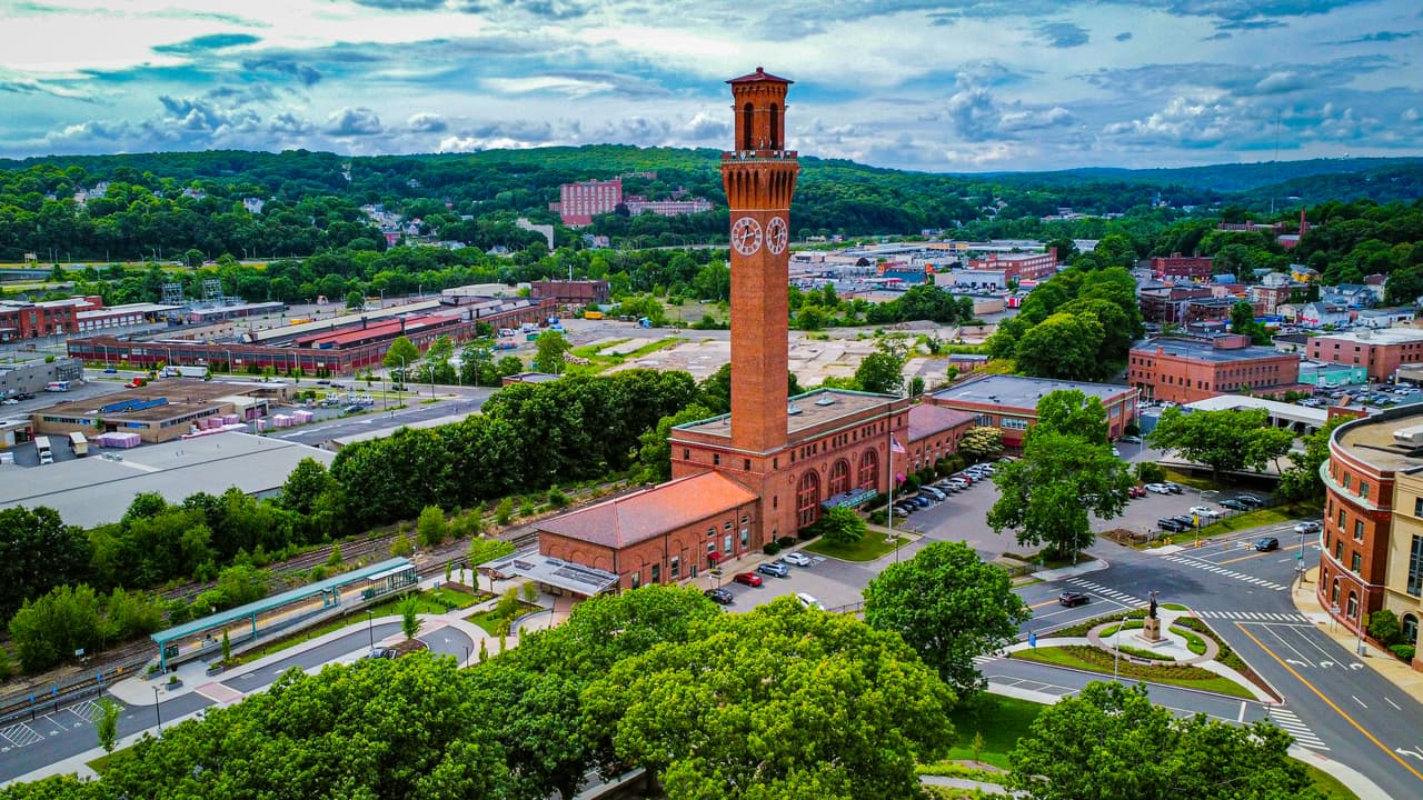 <h3 class="cms-H3-H3">5. Connecticut</h3>
<br>
<br>De acuerdo con un comunicado del gobierno de Connecticut, difundido en junio de este año, el salario mínimo en este estado incrementará de $14 a $15 la hora. 
<br>