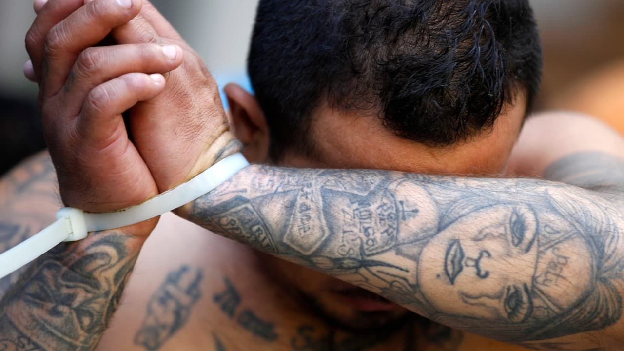 Cabecilla de la Mara Salvatrucha pide que lo extraditen a EEUU: la cárcel en El Salvador es "un verdadero castigo"