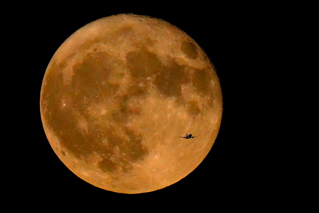 Dos ‘superlunas’ que iluminarán el cielo en agosto: te decimos cuándo verlas