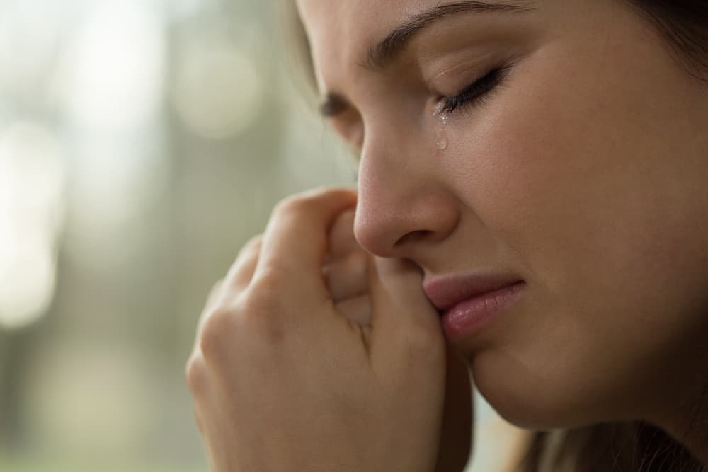 <b>SAGITARIO</b>
<br>Son un poco volubles, ya que no tienen problema alguno en ponerse a llorar con algo, como alguna película o situación en su vida, pero a los pocos instantes ya se recuperaron y están como si nada hubiera pasado.