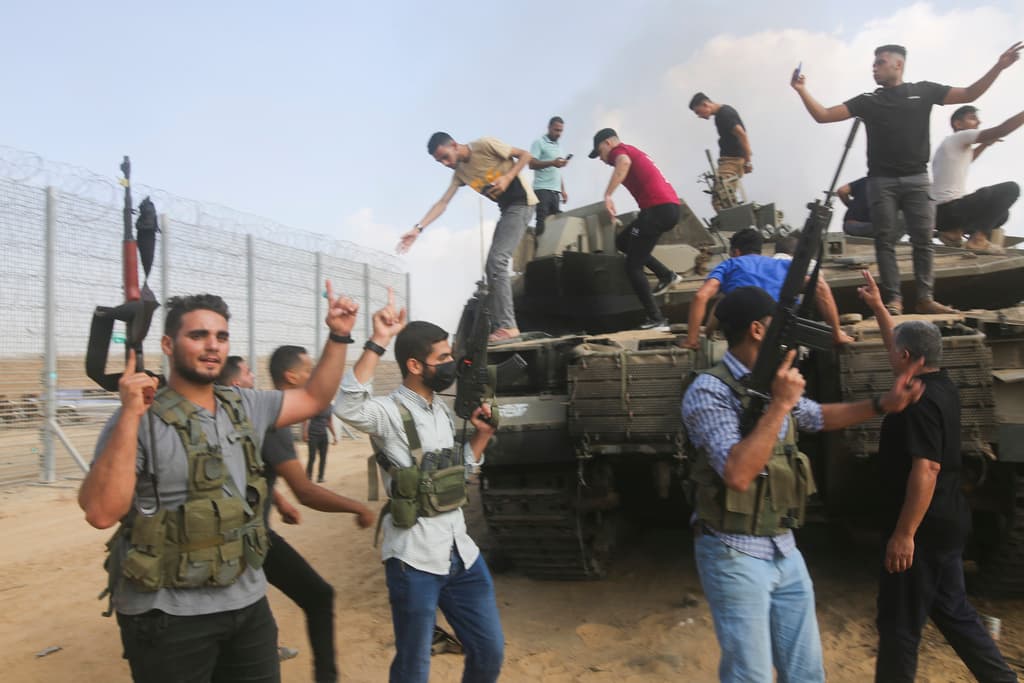 ¿Qué es Hamas? La historia del grupo que gobierna la Franja de Gaza y al que le declaró la guerra Israel
