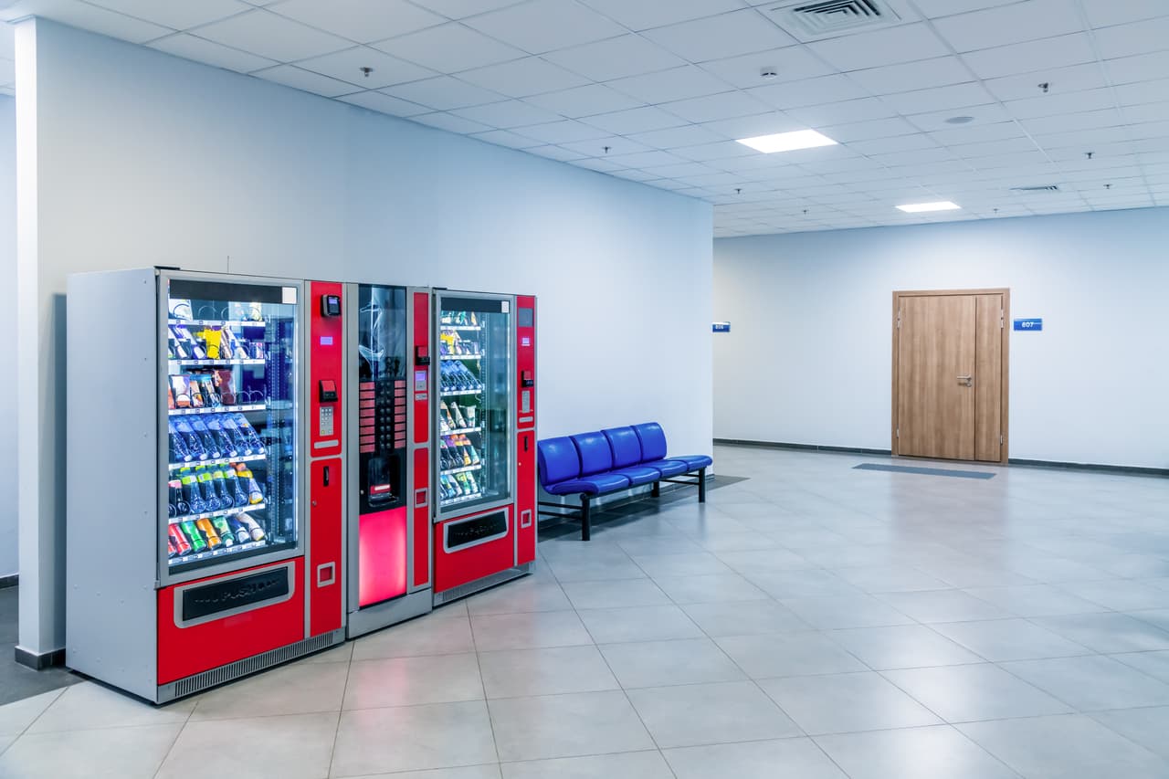 <h3 class="cms-H3-H3">2. Productos en máquinas vendedoras de comida</h3>
<br>
<br>💵 
<b>Variación en el precio de junio de 2021 a junio de 2022: </b>-14.1%
<br>
